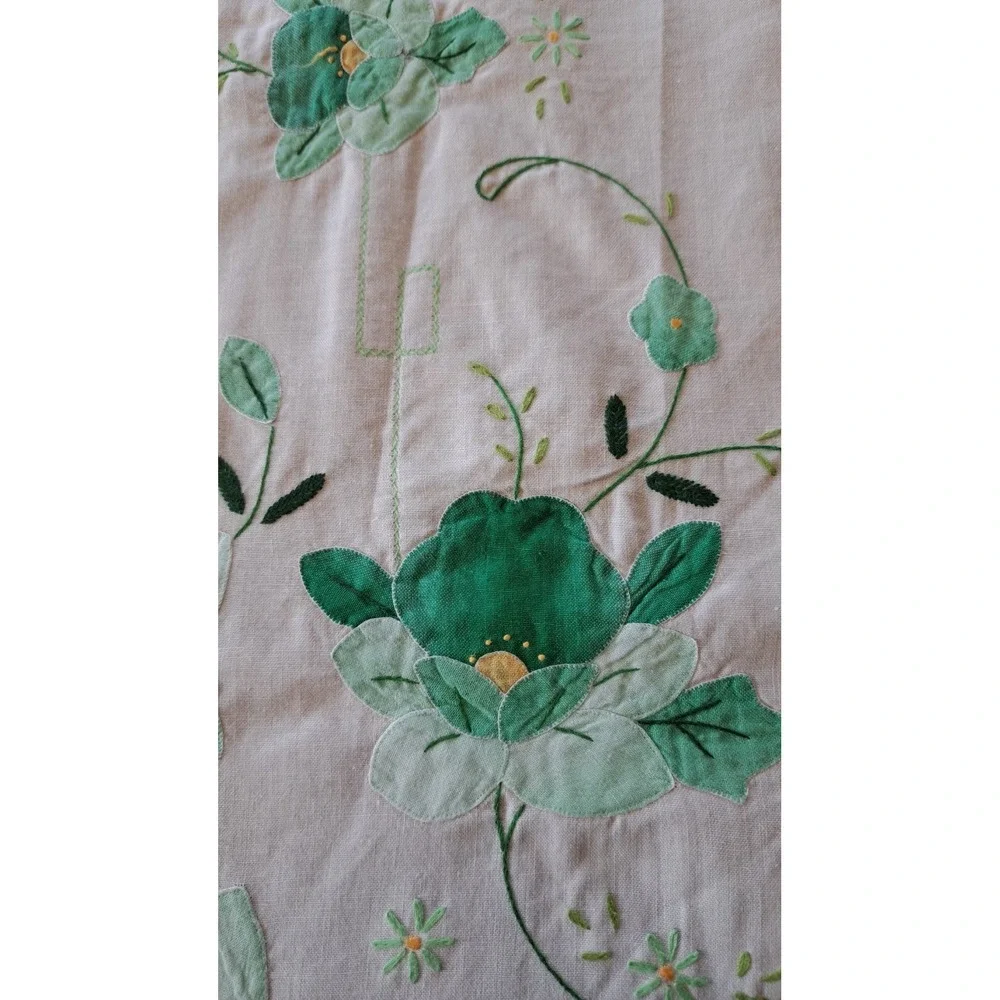 VTG Cotton White Applique-Embroidered Tablecloth 100 X 66 Inches And 10 Napkins